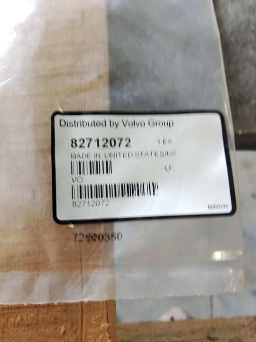 Volvo deflector 82712072 new OEM part