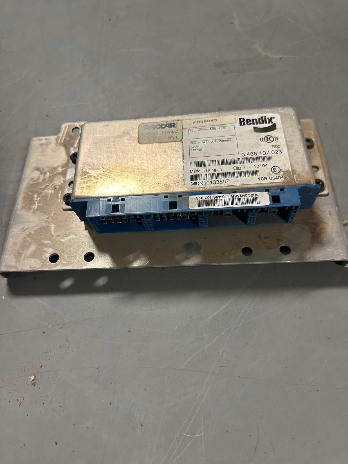 300340 Bendix Module Bendix ABS brake control module 0 486 107 023 used part — North Georgia ...