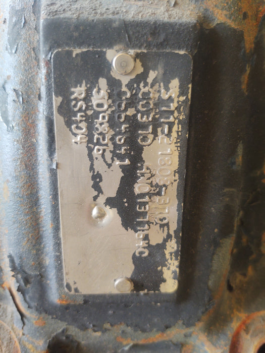 Spicer RS404 3.70 ratio Rear take out used part