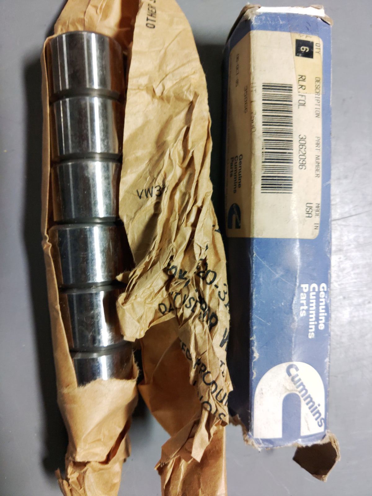 Cummins 855 small cam 3062086 injector follower roller new old stock 6