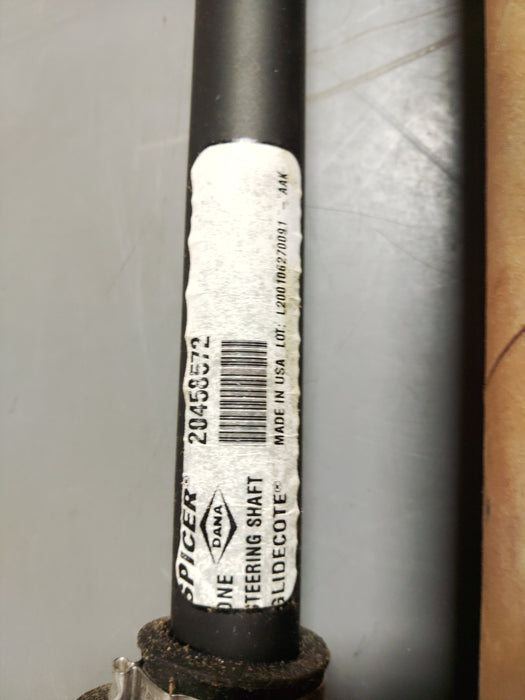 Volvo steering shaft 24063318 new old stock