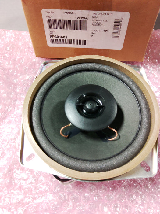 Paccar PP301681 speaker 5.25" coaxial new OEM
