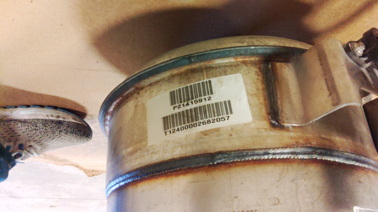 Volvo 21212405 DPF Diesel particulate filter new.