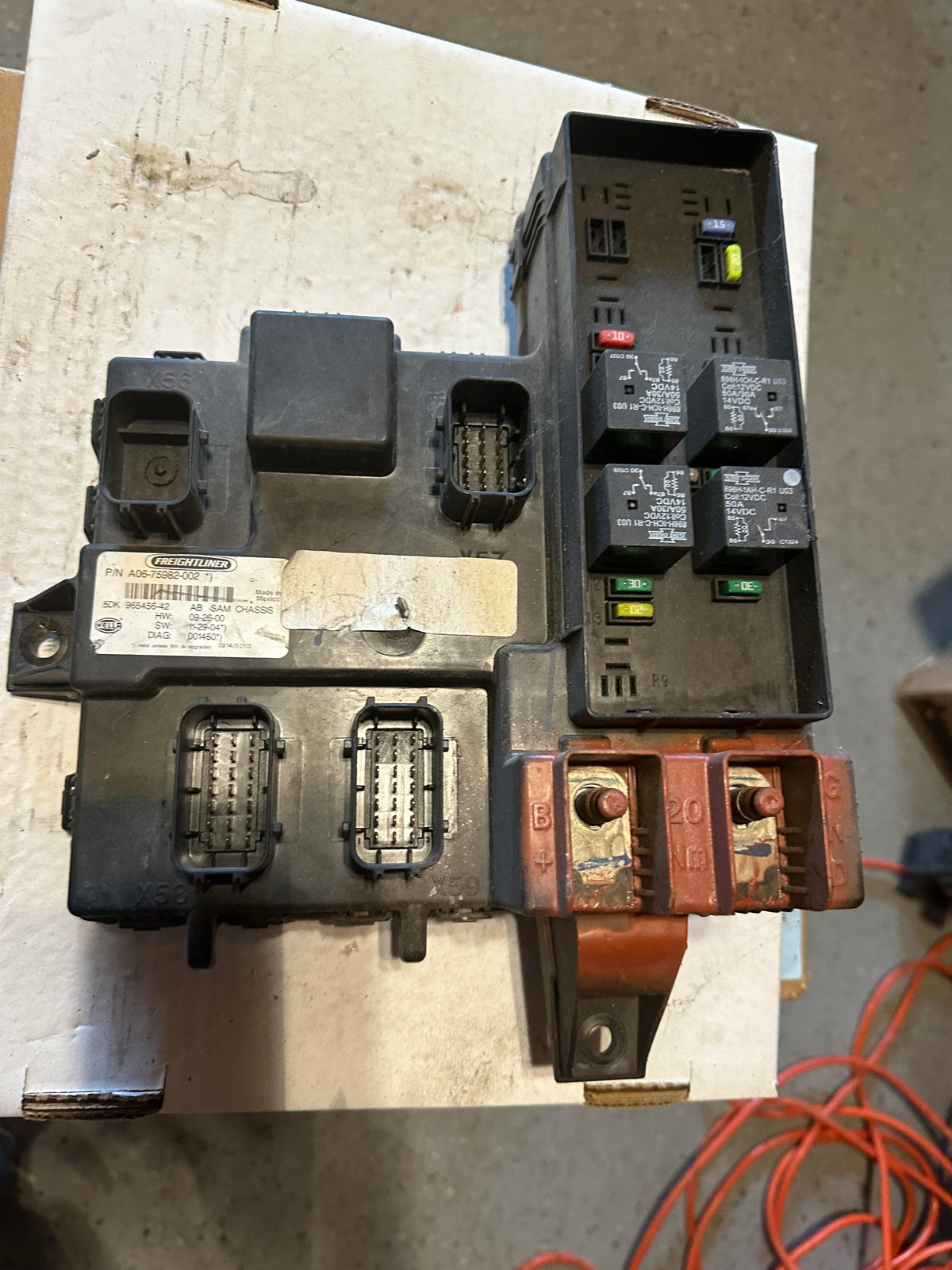 Freightliner Cascadia A06-75982-002 Electronic Control Module ECM Used ...