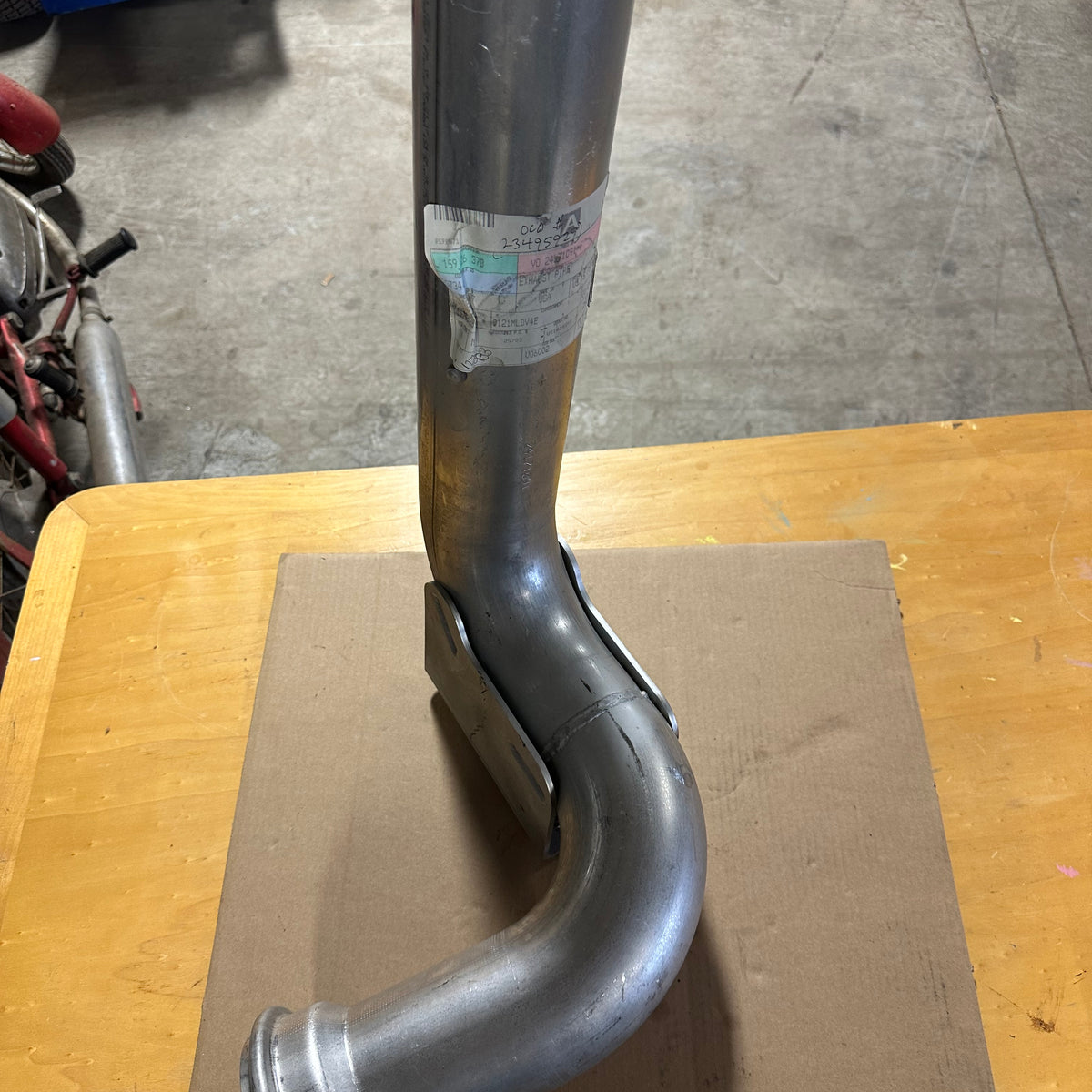 12_1200x1200_crop_center.jpg?v  