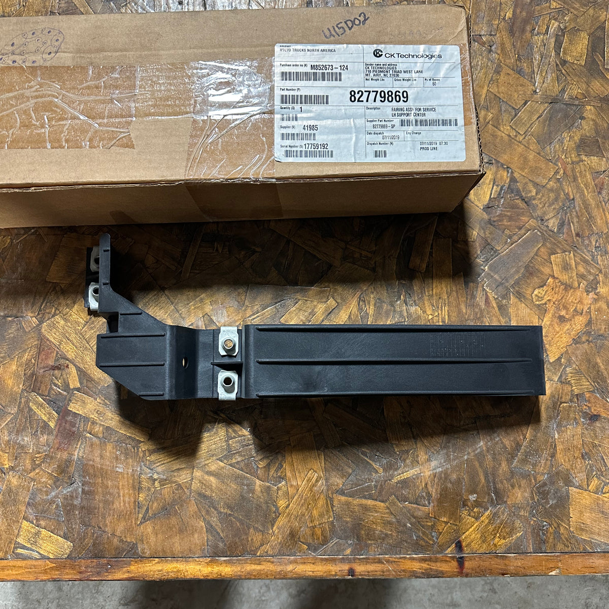 Volvo Fairing Assembly LH Support 82779869 New OEM Part