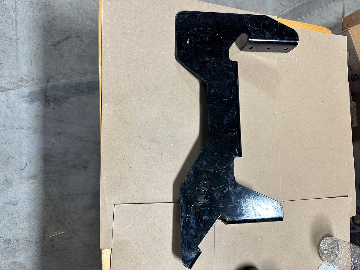 Freightliner frame rail step end cap A22 69400 001 new old stock part ...