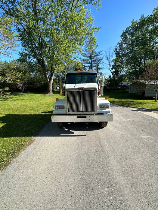 2018 Western Star 4900 SF Truck For Sale