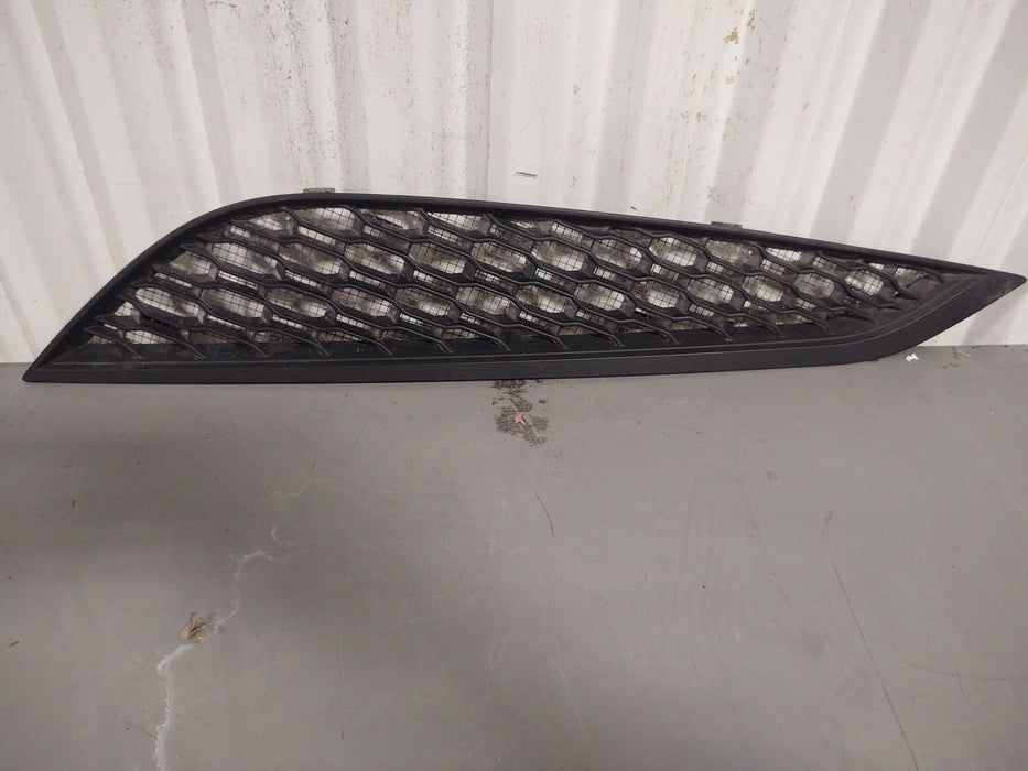 Volvo side good grill mesh intake  84741365 LH New Old Stock Part