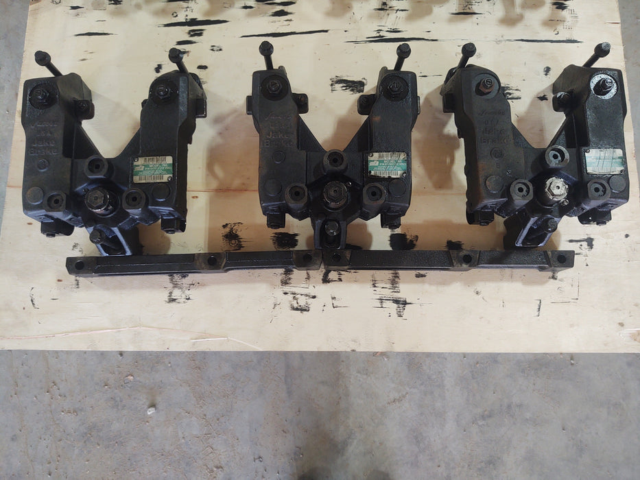 Detroit 60 series Jake Brake Model 765 017537 Includes bolts and spacers used part