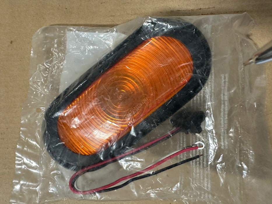 Truck Lite 60002Y Amber Front/Park/Turn Light New Old Stock OEM Part
